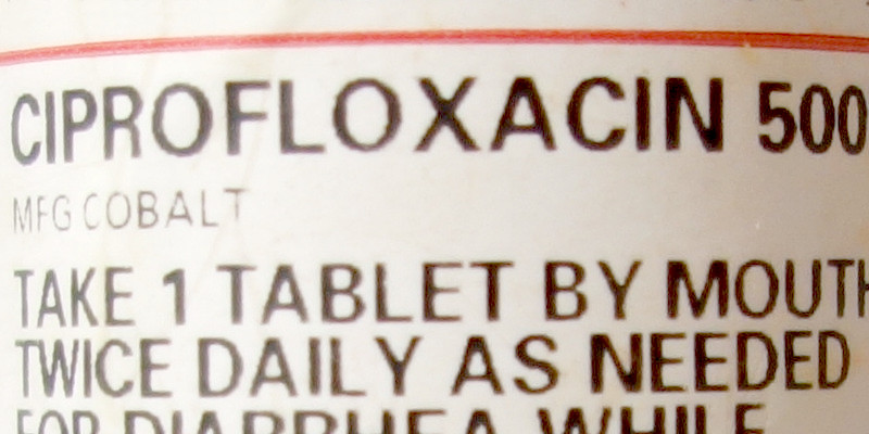 ciprofloxacin