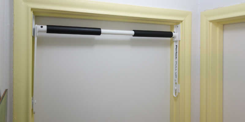 Doorway Pull-up Bar